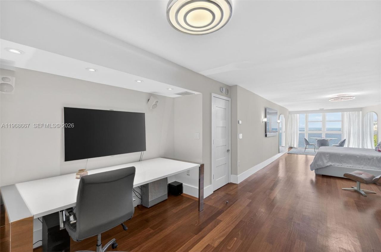 600 Grapetree Dr, Unit 11BN, Key Biscayne, FL 33149 Photo