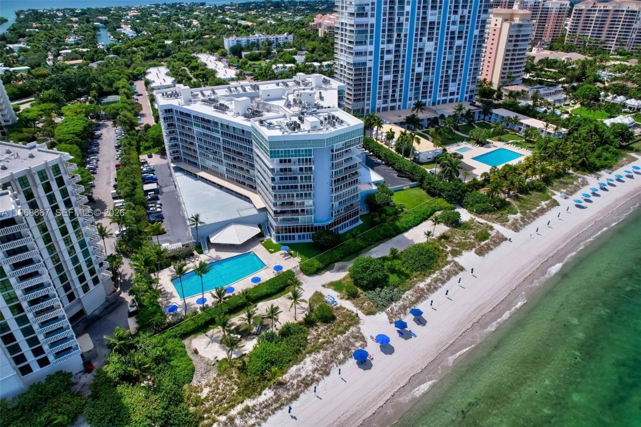 600 Grapetree Dr, Unit 11BN, Key Biscayne, FL 33149 Photo