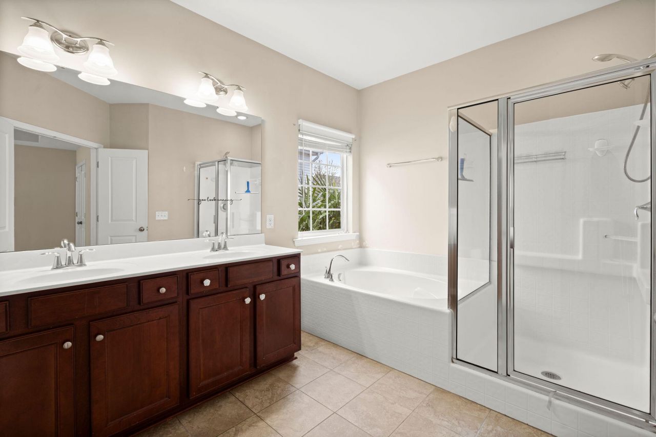 214 Mayfield Drive Photo 25