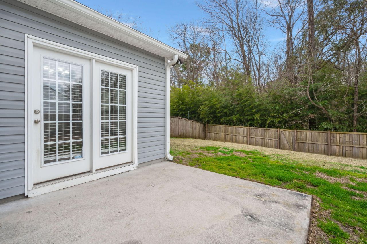 214 Mayfield Drive Photo 39