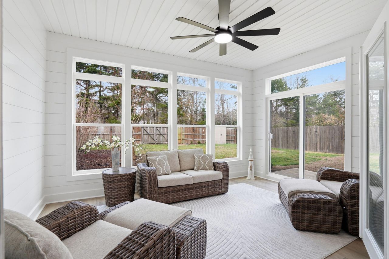 2017 Asher Loop Photo 16