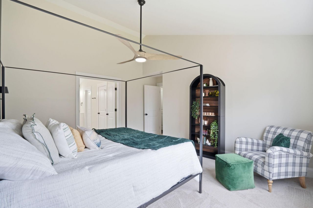 2017 Asher Loop Photo 17