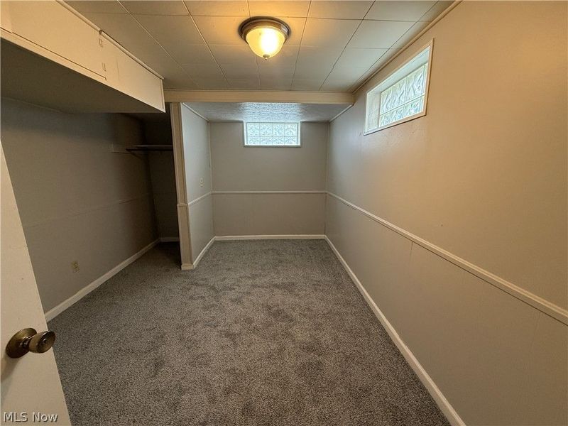 6095 Stark Drive, Brook Park, OH 44142 Photo 22