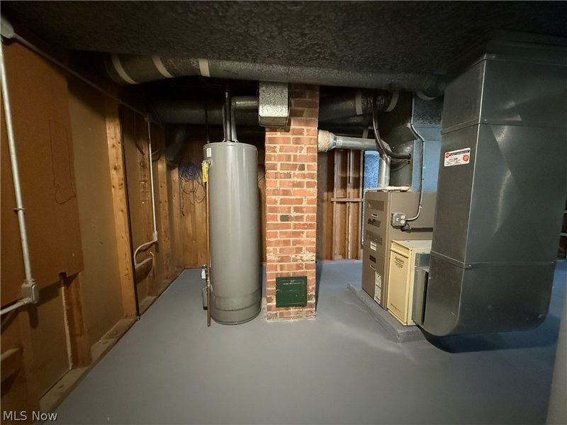 6095 Stark Drive, Brook Park, OH 44142 Photo 27