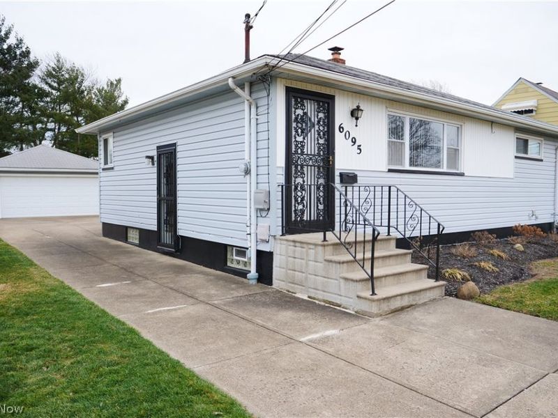 6095 Stark Drive, Brook Park, OH 44142 Photo 31