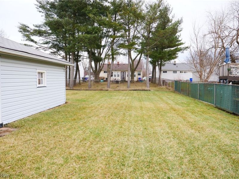 6095 Stark Drive, Brook Park, OH 44142 Photo 35