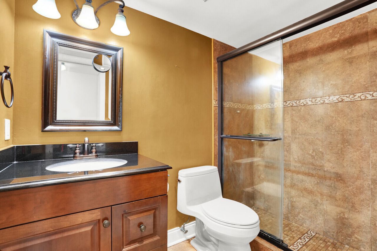 1962 NE 6th Street, Unit 4a, Deerfield Beach, FL 33441 Photo