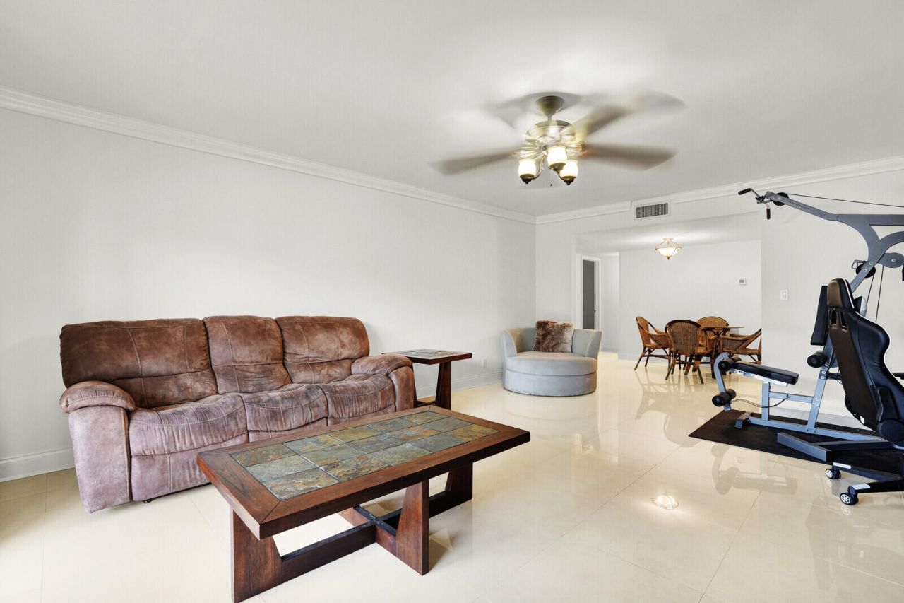 1962 NE 6th Street, Unit 4a, Deerfield Beach, FL 33441 Photo