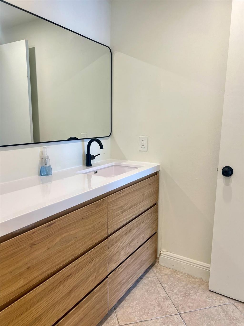 4000 N Hills Drive, Unit 28, Hollywood, FL 33021 Photo