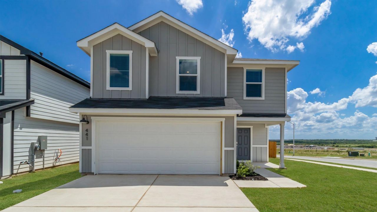 470 Bull Lake Cir, Buda, TX 78610 Main Photo