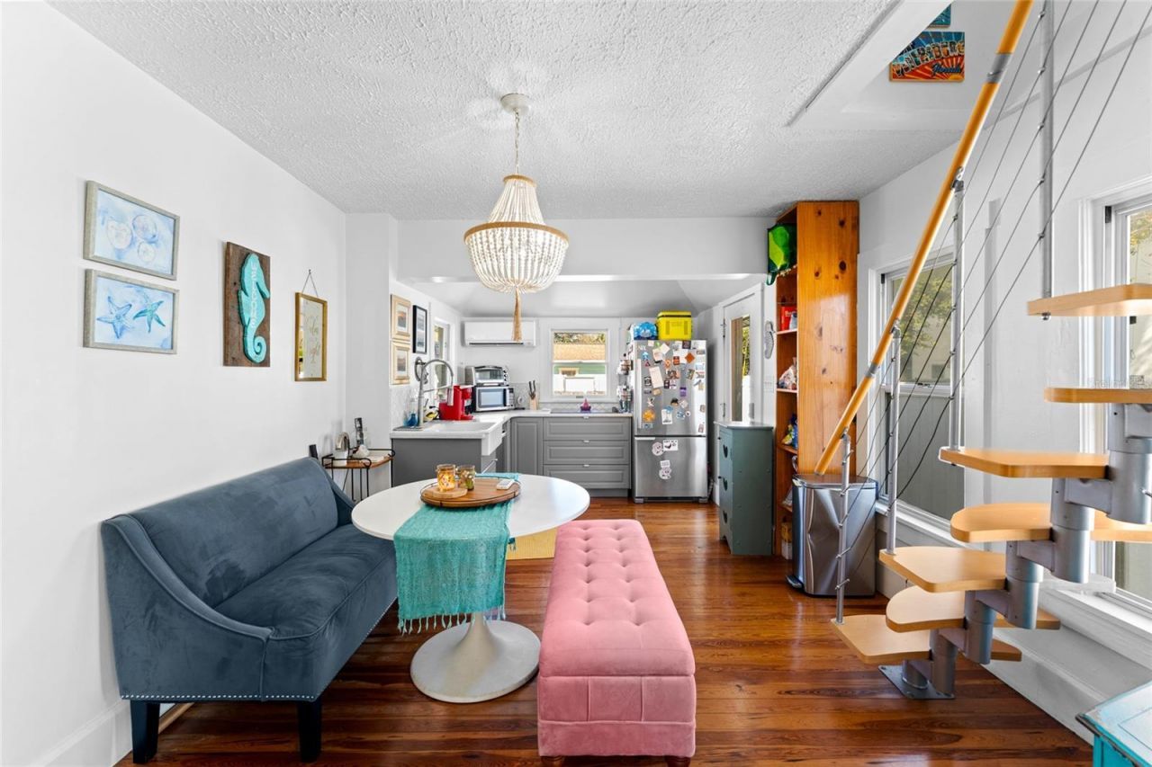 783 30th Avenue N, Saint Petersburg, FL 33704 Photo