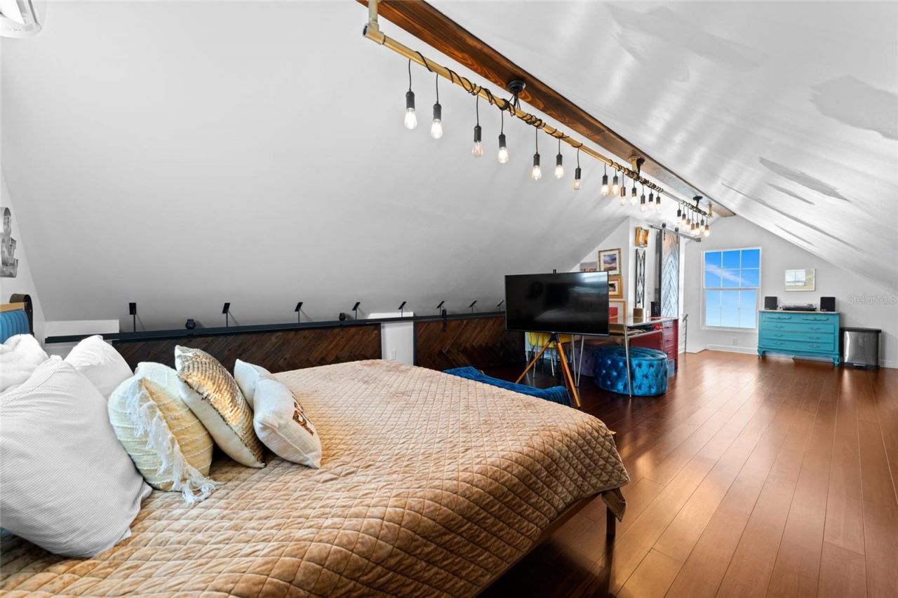 783 30th Avenue N, Saint Petersburg, FL 33704 Photo