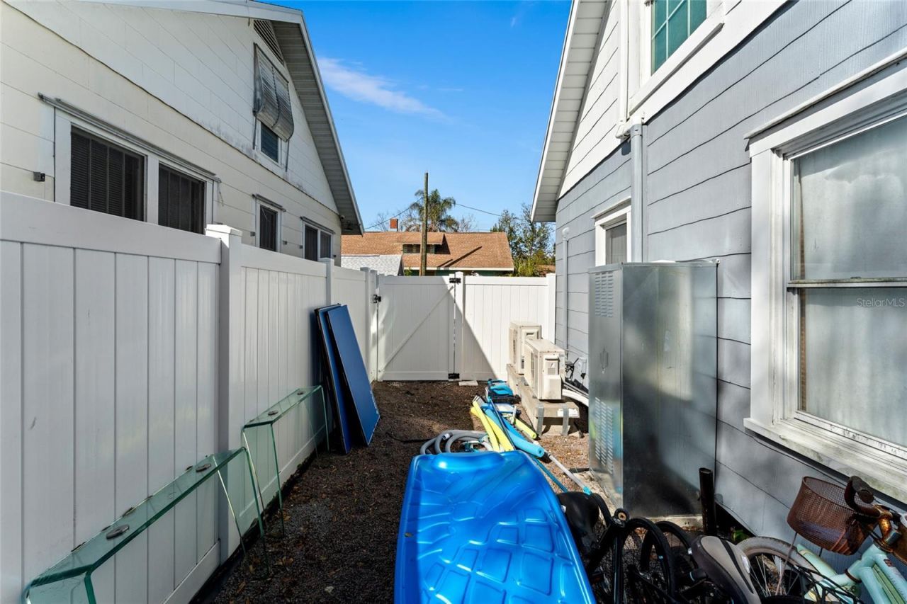 783 30th Avenue N, Saint Petersburg, FL 33704 Photo