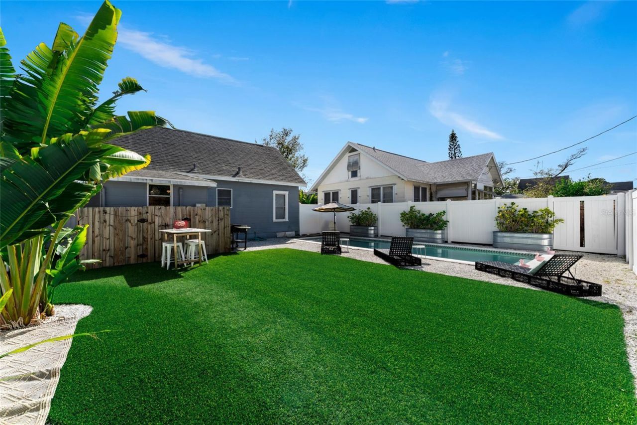 783 30th Avenue N, Saint Petersburg, FL 33704 Photo