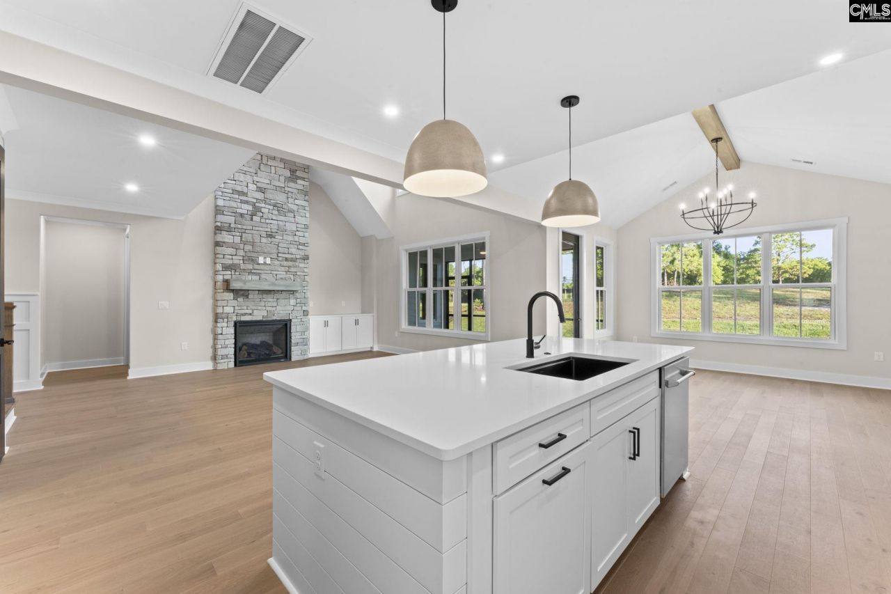 2033 Fairway View  Photo 24