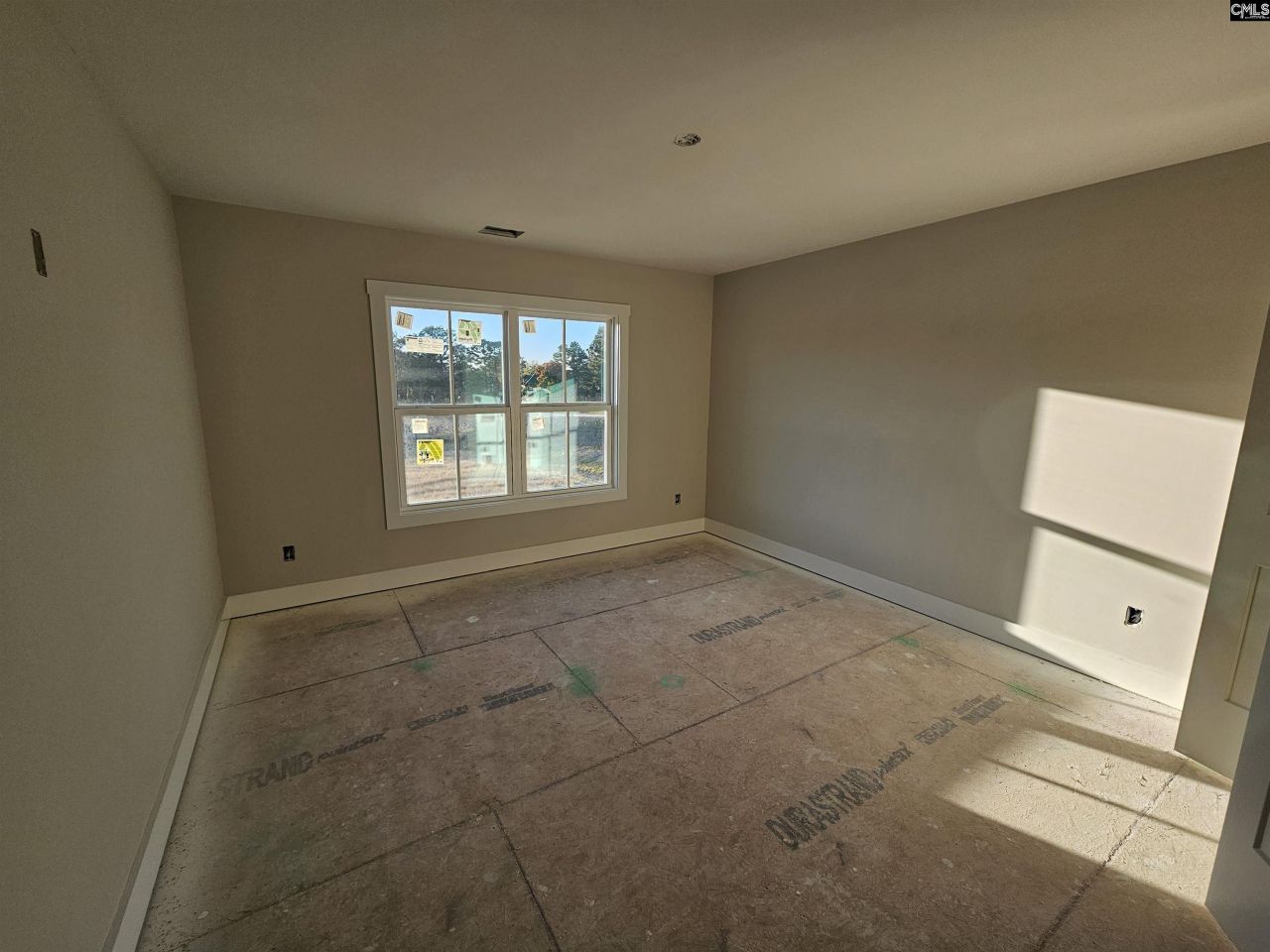 2025 Fairway View  Photo 12