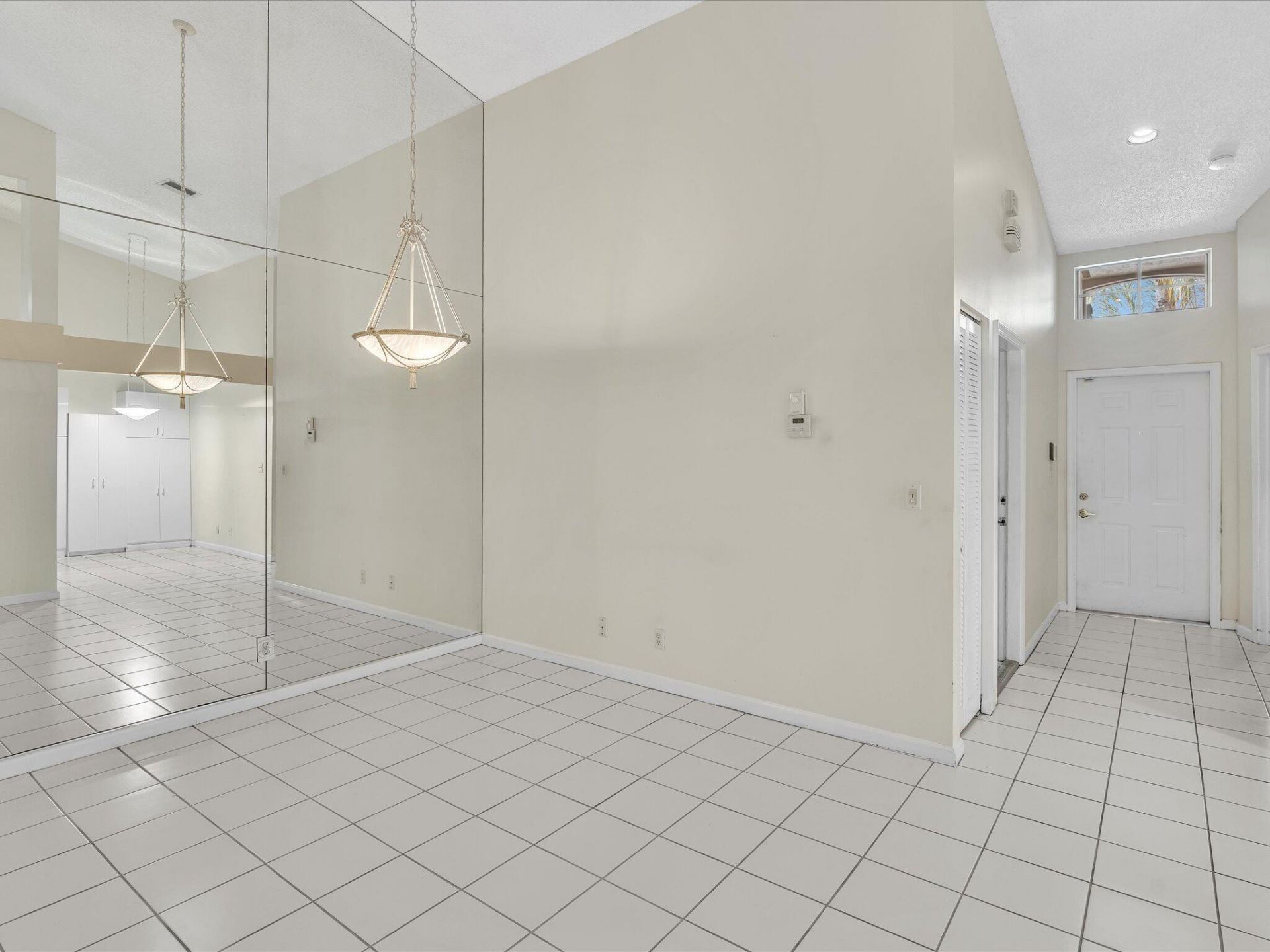 9165 Vineland Court, Unit Apt. C, Boca Raton, FL 33496 Photo