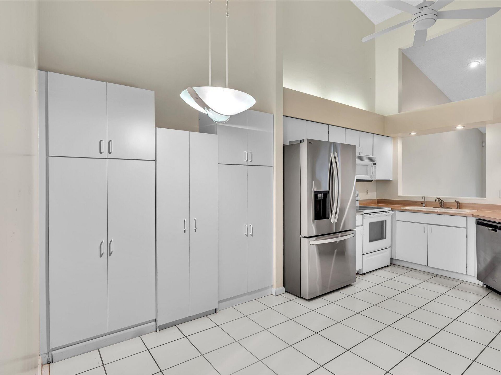 9165 Vineland Court, Unit Apt. C, Boca Raton, FL 33496 Photo