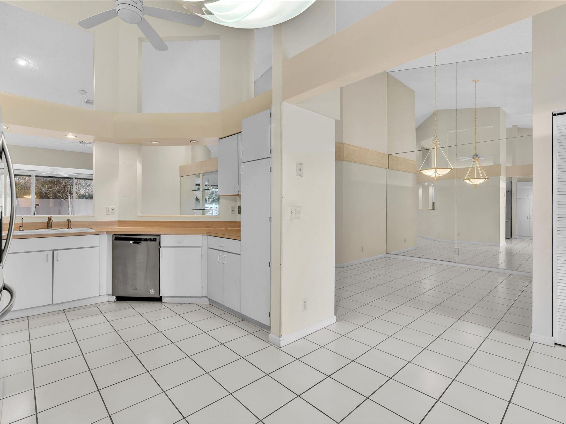 9165 Vineland Court, Unit Apt. C, Boca Raton, FL 33496 Photo