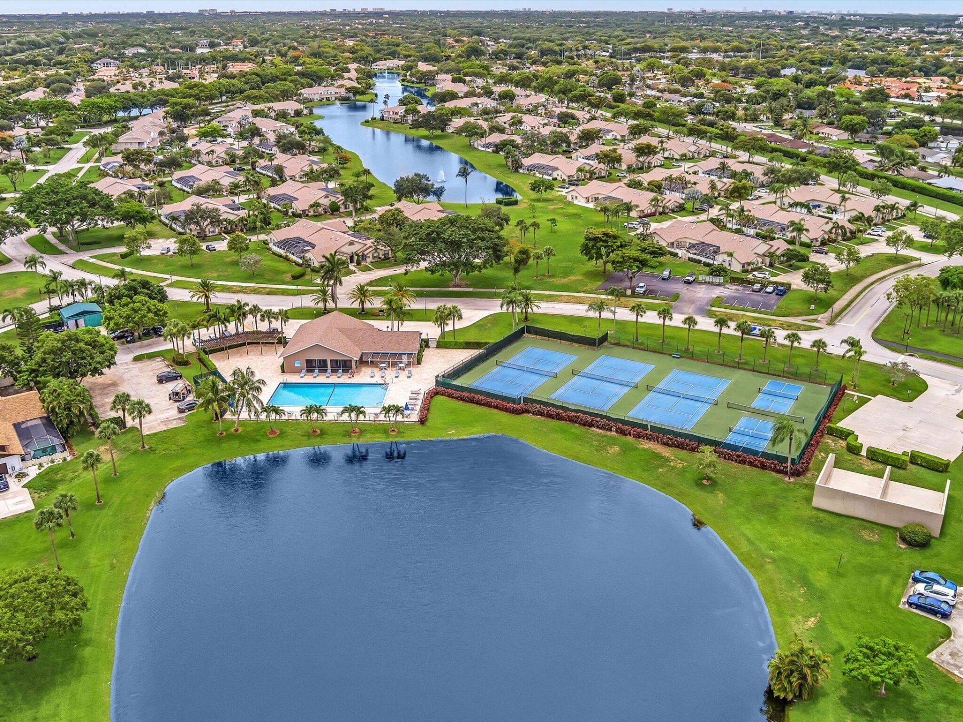 9165 Vineland Court, Unit Apt. C, Boca Raton, FL 33496 Photo