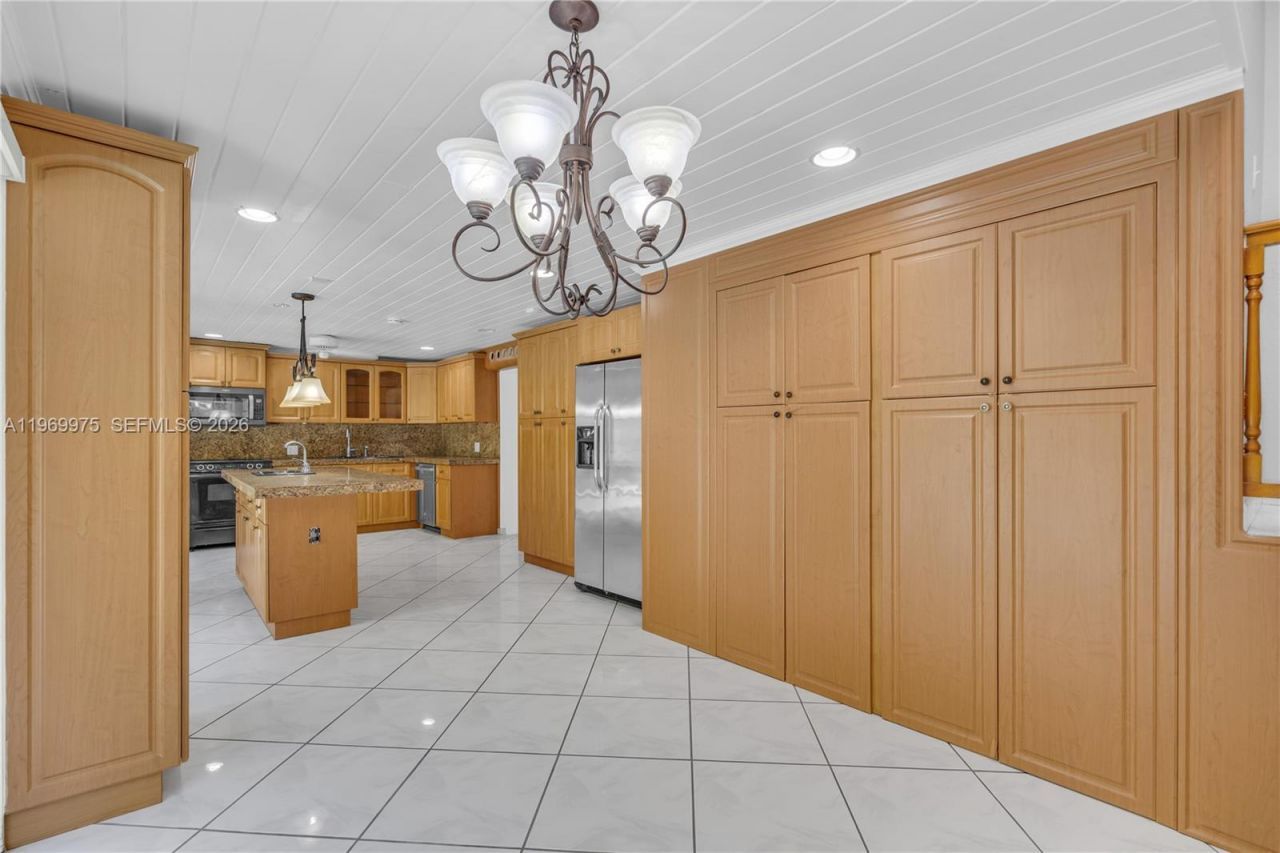 7941 SW 18th Ter, Miami, FL 33155 Photo