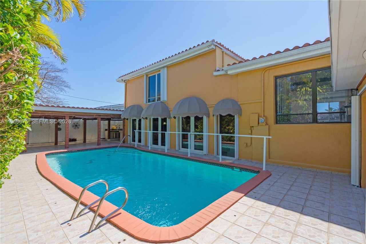 7941 SW 18th Ter, Miami, FL 33155 Photo