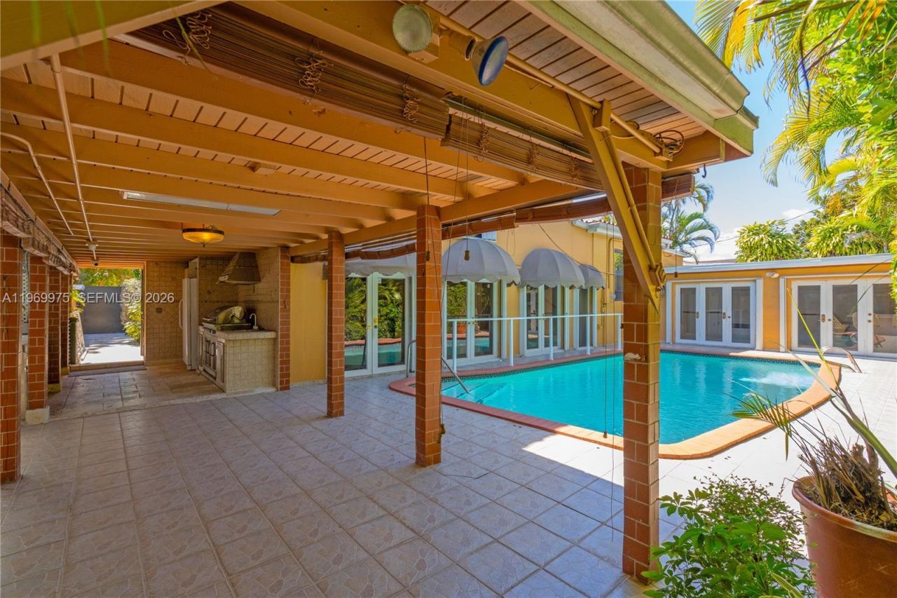 7941 SW 18th Ter, Miami, FL 33155 Photo