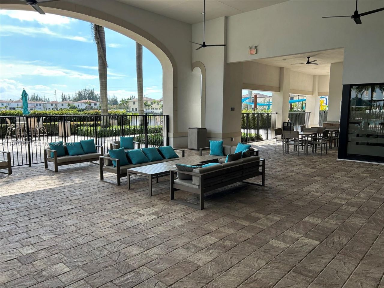 10371 W 33rd Ct, Unit 10371, Hialeah, FL 33018 Photo