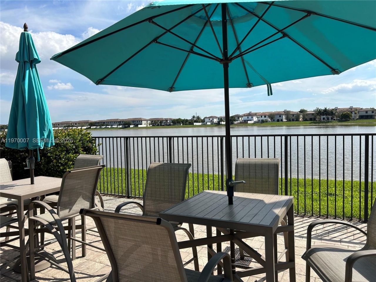 10371 W 33rd Ct, Unit 10371, Hialeah, FL 33018 Photo