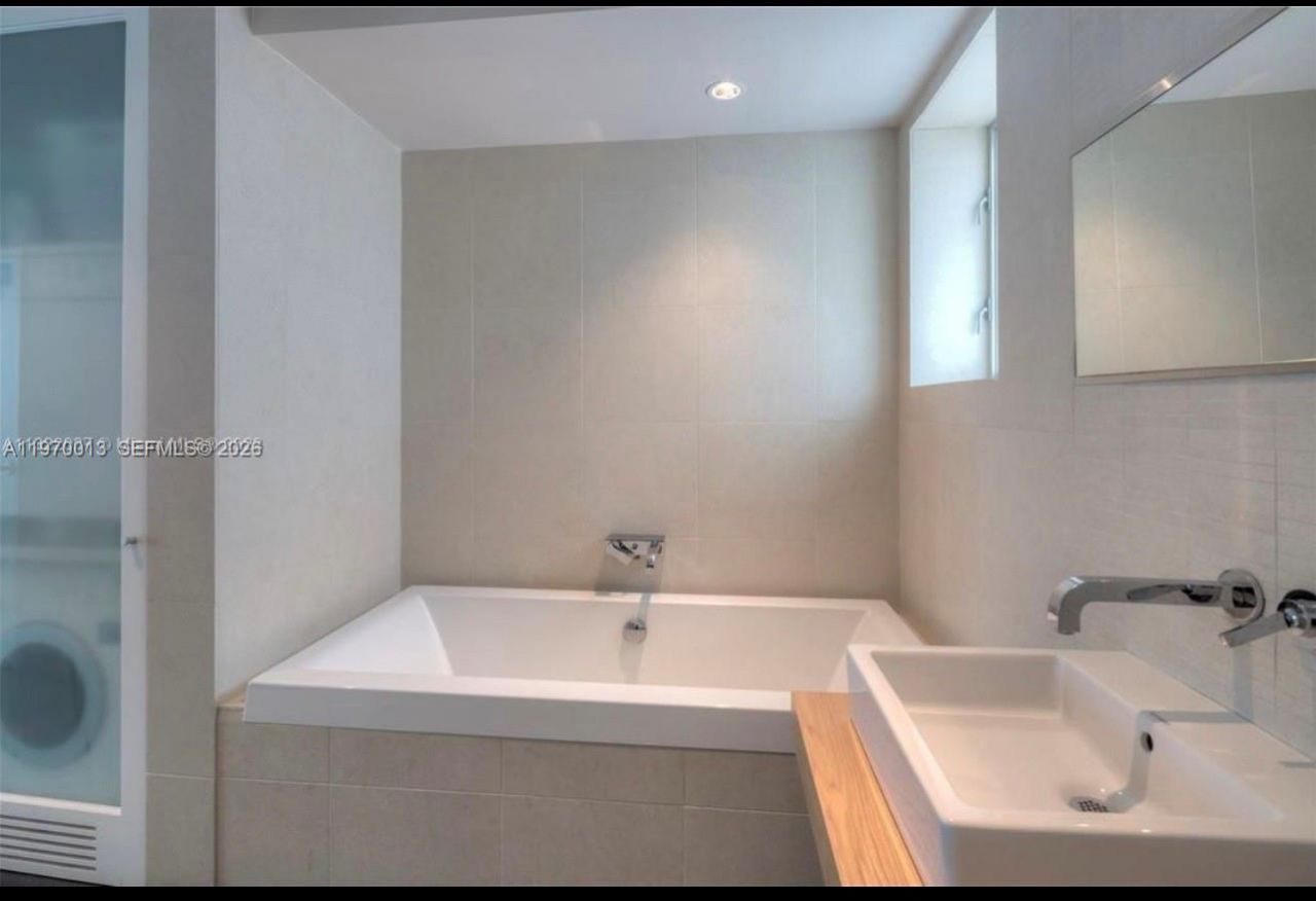 1601 West Ave, Unit 103, Miami Beach, FL 33139 Photo