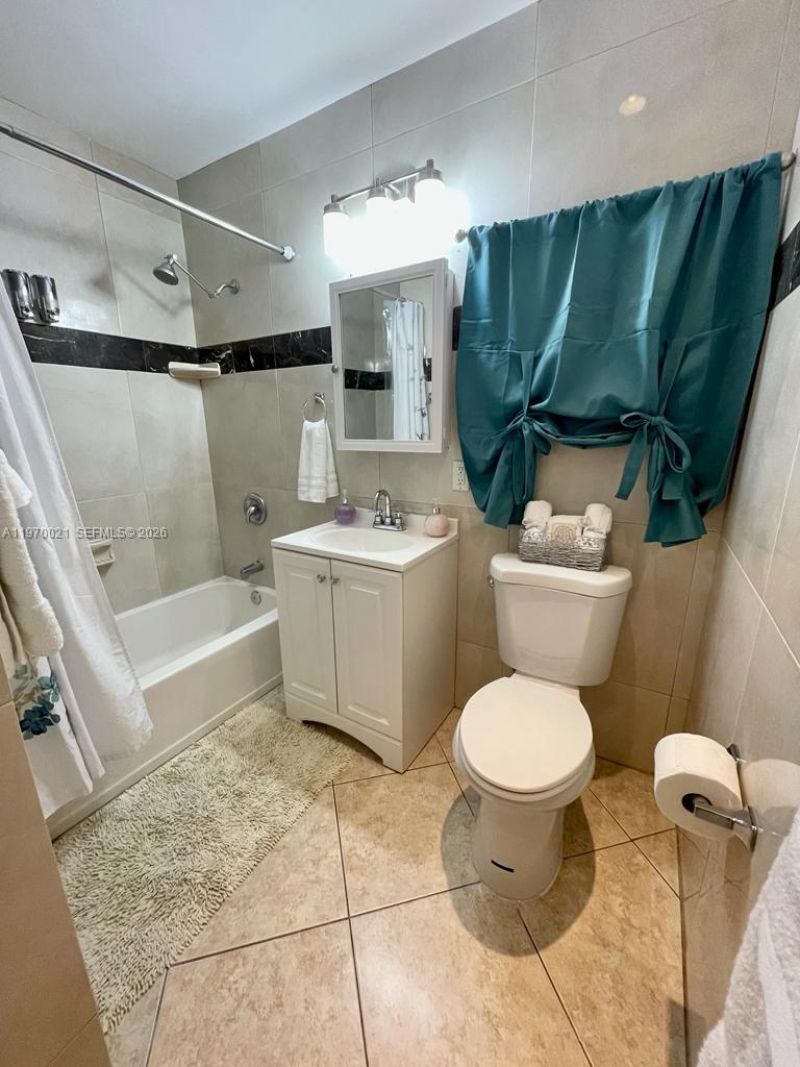 1218 N 24th Ave , Hollywood, FL 33020 Photo