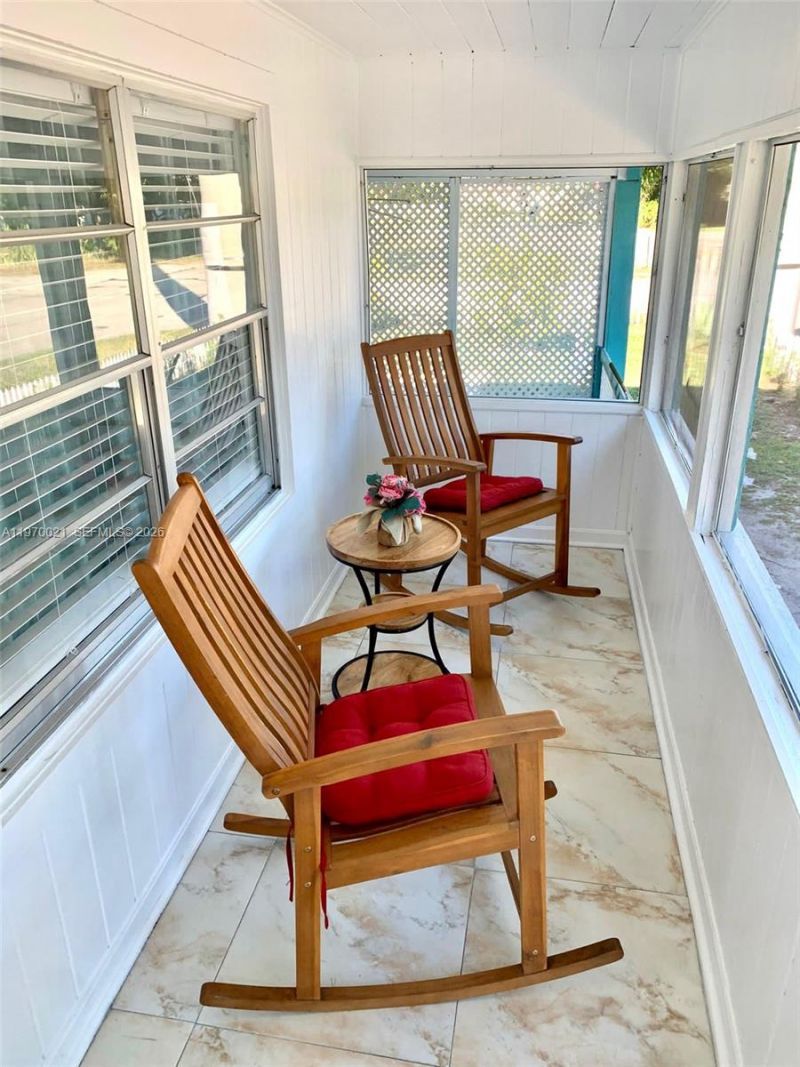 1218 N 24th Ave , Hollywood, FL 33020 Photo