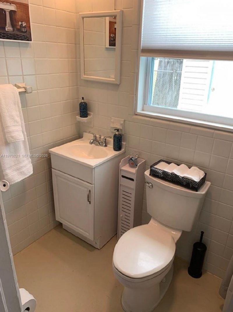 1218 N 24th Ave , Hollywood, FL 33020 Photo