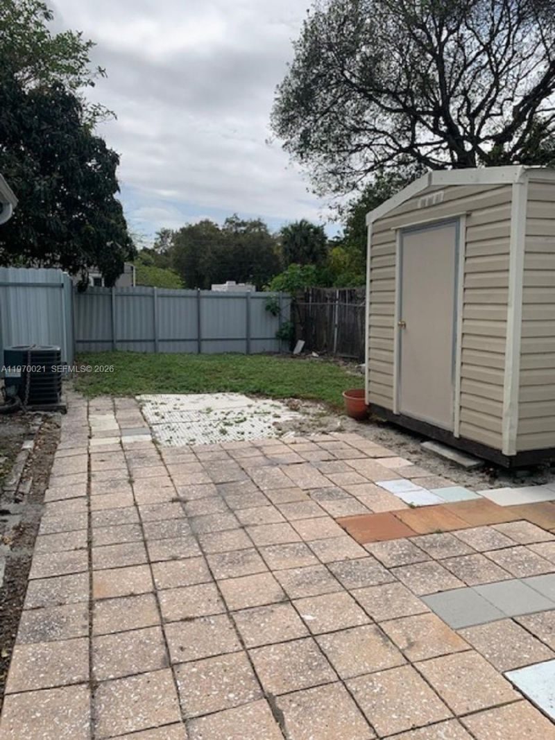 1218 N 24th Ave , Hollywood, FL 33020 Photo