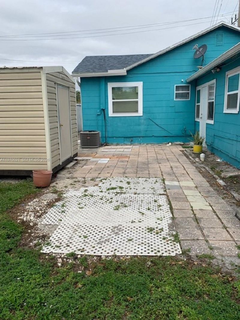 1218 N 24th Ave , Hollywood, FL 33020 Photo