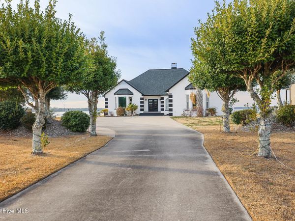 128 Gemstone Drive, Sneads Ferry, NC 28460
