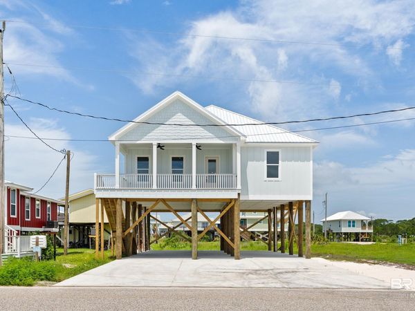 479 E Buchanan Court, Gulf Shores, AL 36542