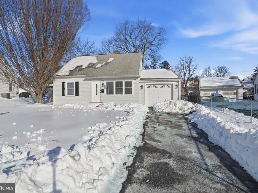 1954 Coolidge Avenue, Willow Grove, PA 19090 Main Photo