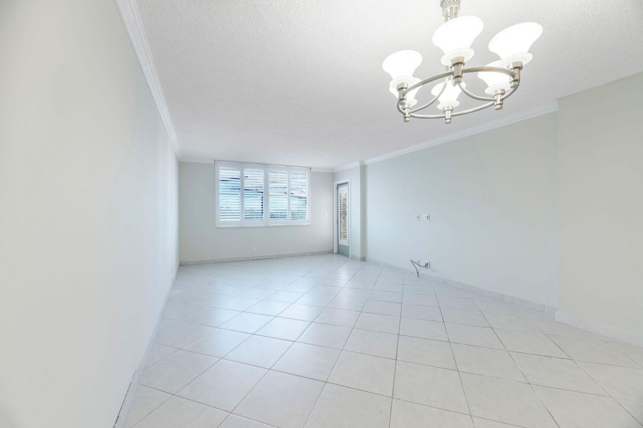 3800 N Hills Drive, Unit 402, Hollywood, FL 33021 Photo