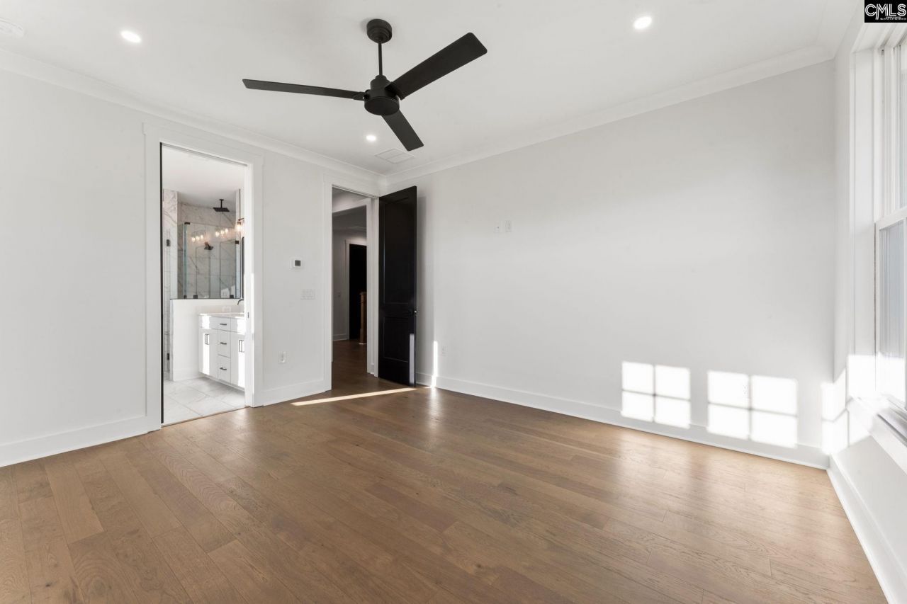 2037 Fairway View  Photo 11