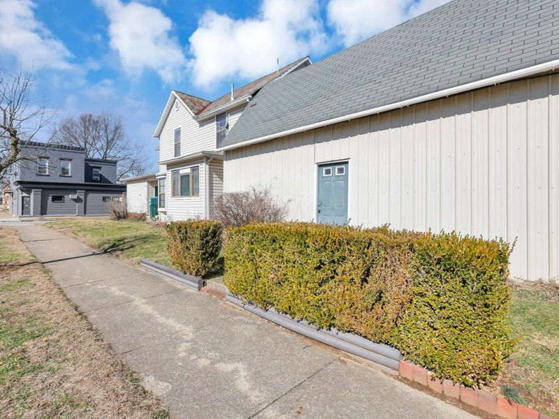 302 Washington Avenue, Lancaster, OH 43130 Photo 3