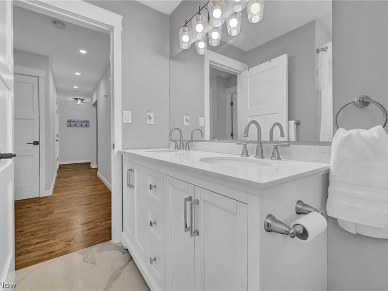 280 Tanglewood Trail, Wadsworth, OH 44281 Photo 12