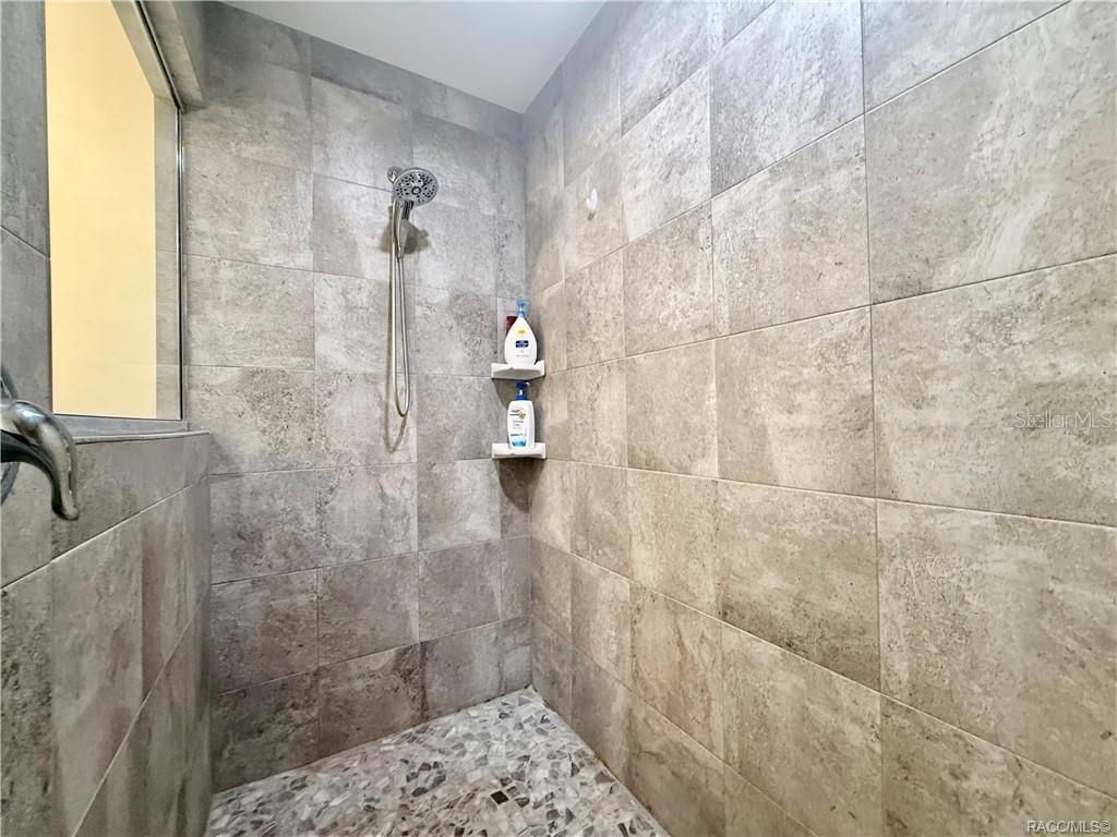 8145 N Pine Haven Point, Crystal River, FL 34428 Photo