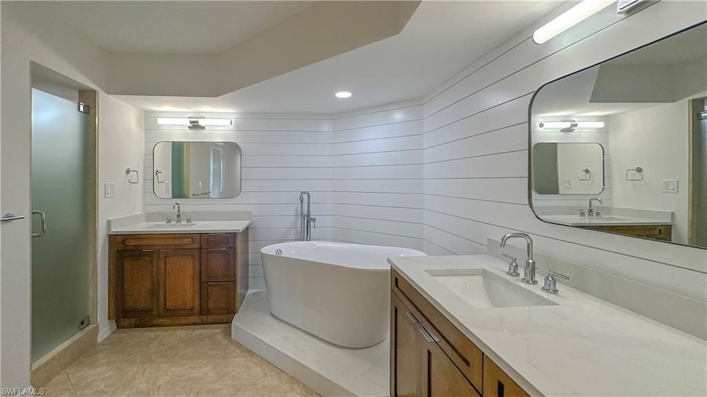 4251 Gulf Shore Blvd N, Unit 18A, Naples, FL 34103 Photo