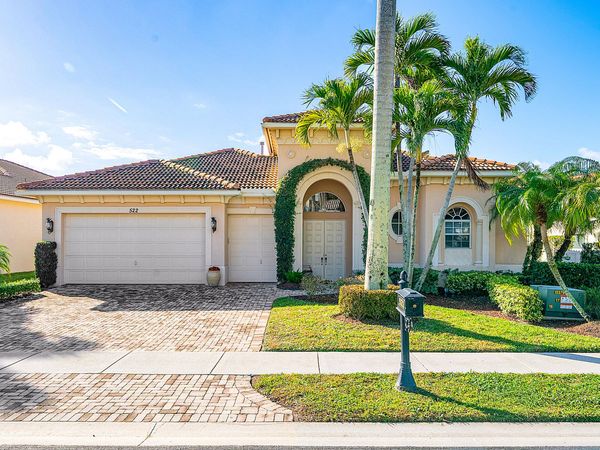 522 Les Jardin Drive, Palm Beach Gardens, FL 33410