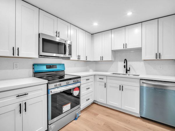 3900 N Hills Dr, Unit 414, Hollywood, FL 33021