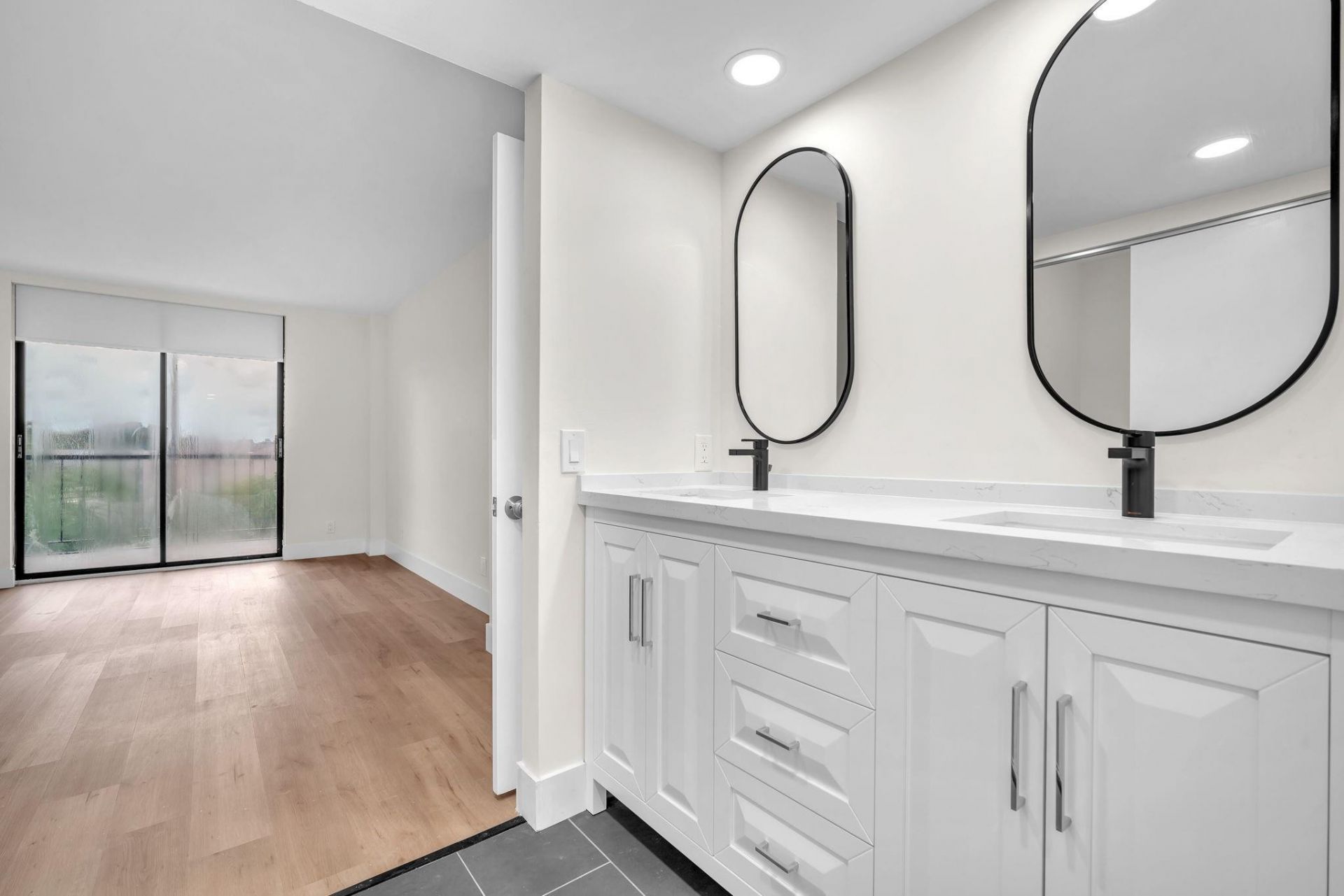 3900 N Hills Drive, Unit 414, Hollywood, FL 33021 Photo