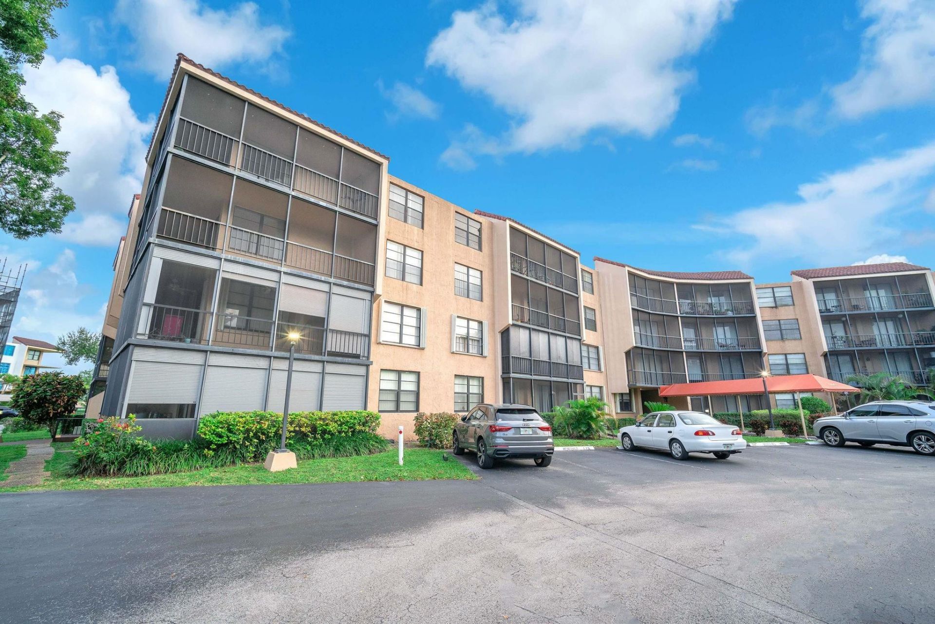 3900 N Hills Drive, Unit 414, Hollywood, FL 33021 Photo