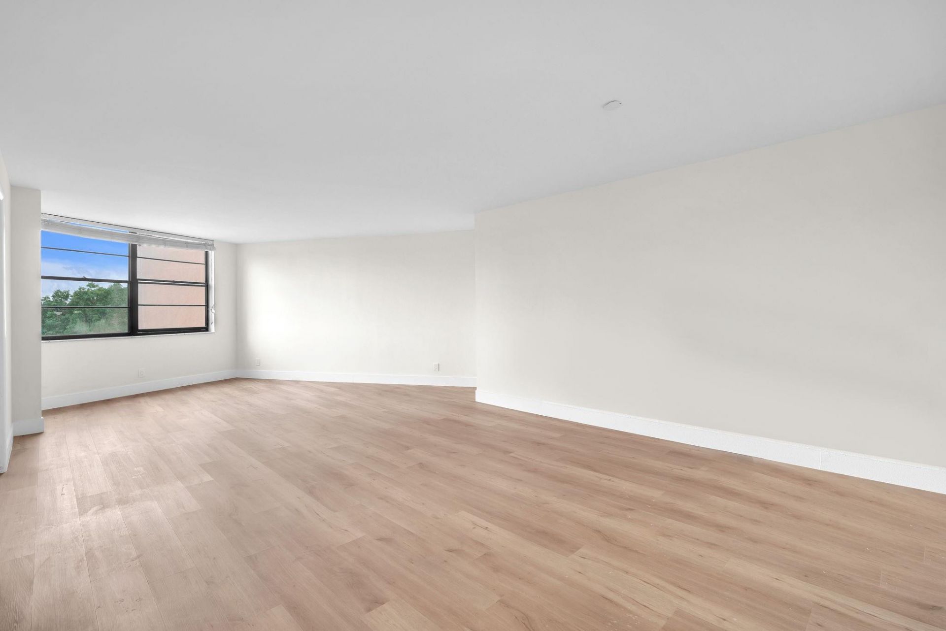 3900 N Hills Drive, Unit 414, Hollywood, FL 33021 Photo