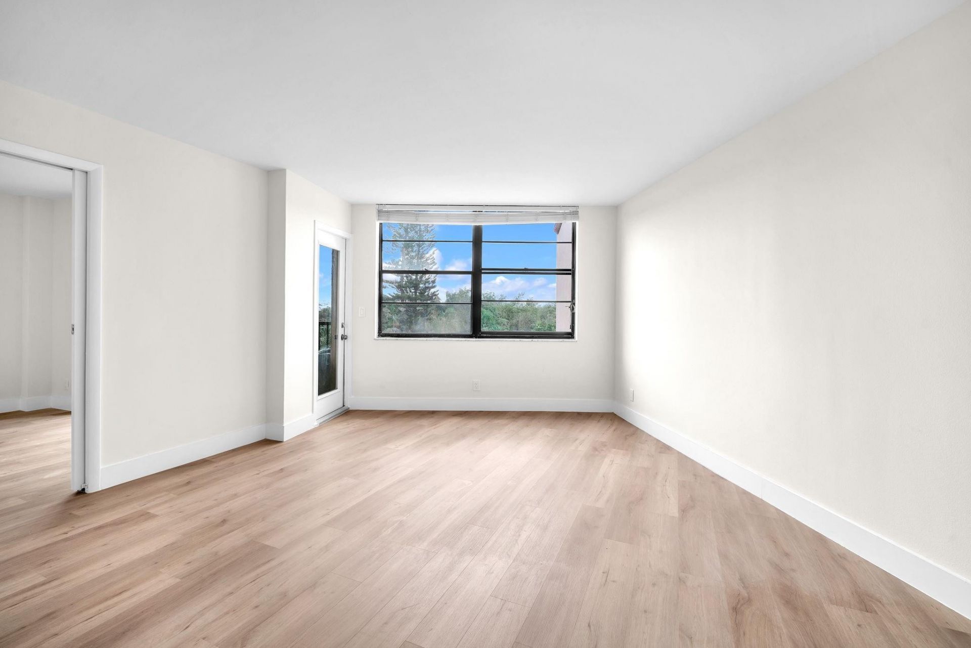 3900 N Hills Drive, Unit 414, Hollywood, FL 33021 Photo